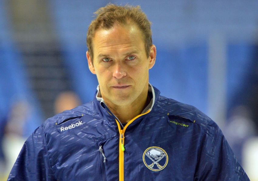 PHOTO: Retired netminder Arturs Irbe suits up for Sabres to back