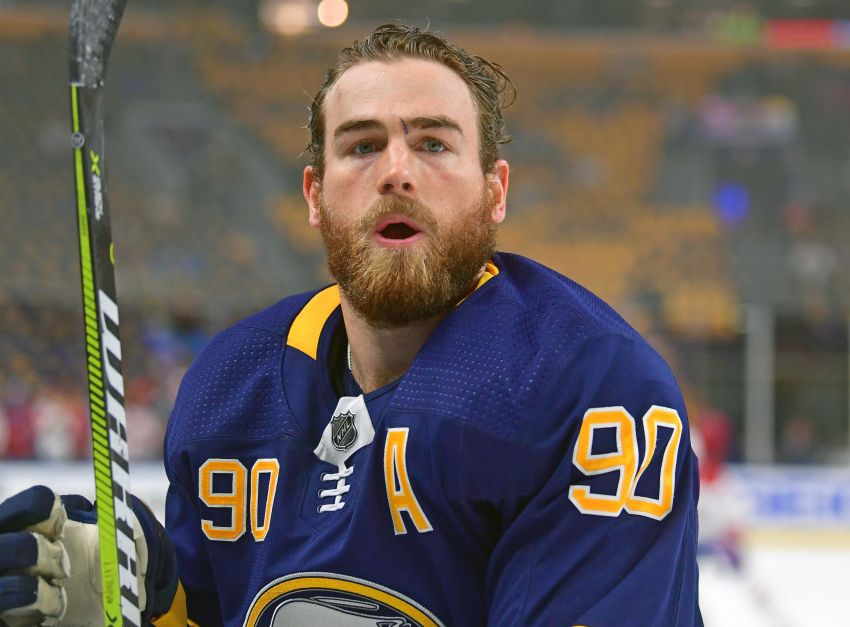 Ryan O'Reilly traded by Avs to Buffalo for 3 players, No. 31 draft