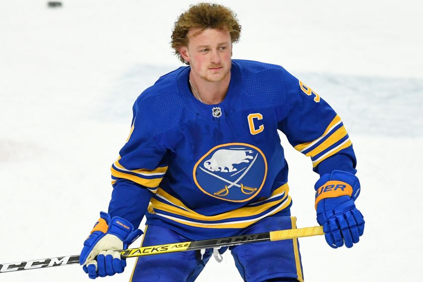 Eichel leads the way in NHL for disk replacement surgeries, National